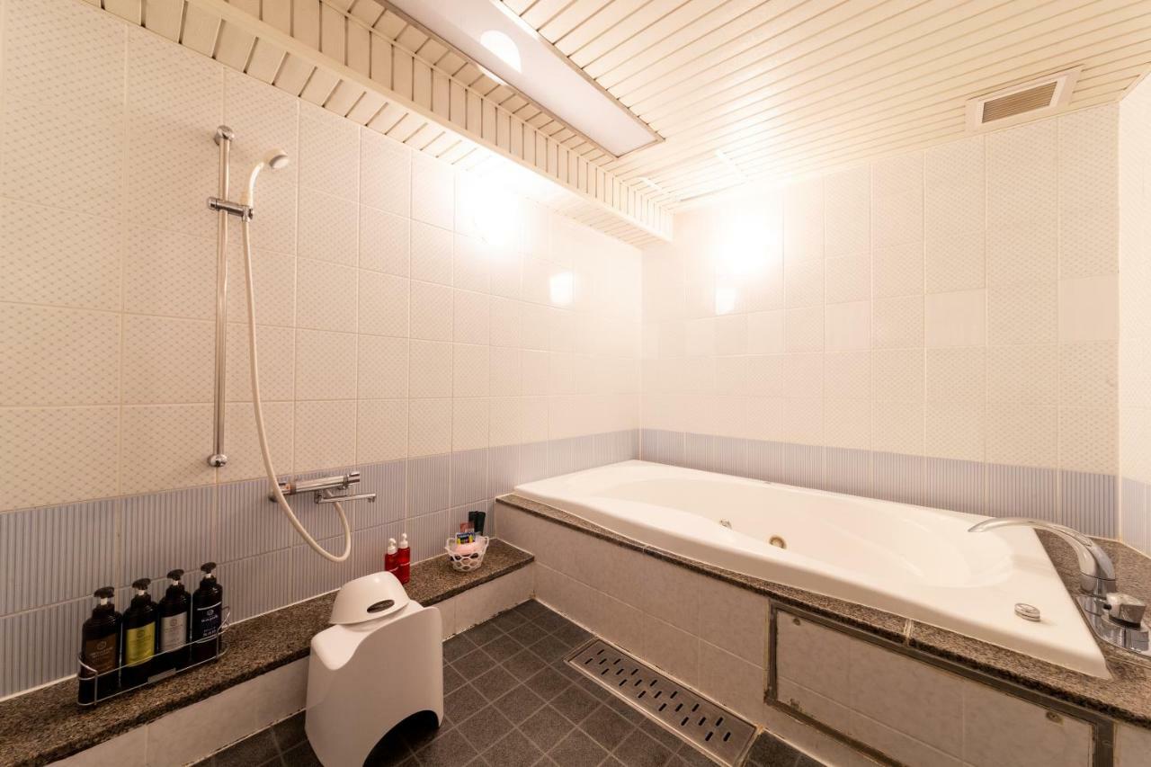 Water Hotel Mw (Adults Only) Saitama Zewnętrze zdjęcie